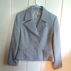 Tahari Gray Blazer Jacket with Notched Lapel and Tailored Fit